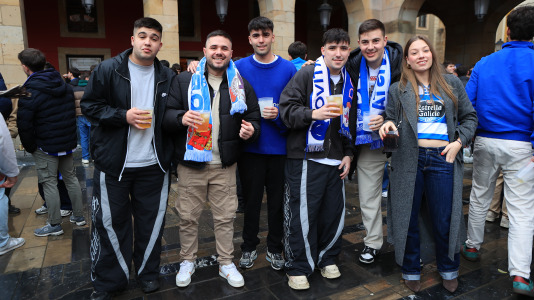 Miles de aficionados disfrutaron de una gran jornada de fútbol, tanto en la previa como en las gradas de El Molinón
