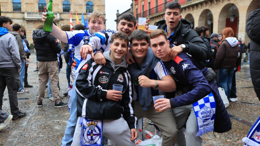 Miles de aficionados disfrutaron de una gran jornada de fútbol, tanto en la previa como en las gradas de El Molinón