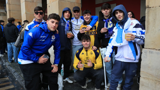 Miles de aficionados disfrutaron de una gran jornada de fútbol, tanto en la previa como en las gradas de El Molinón
