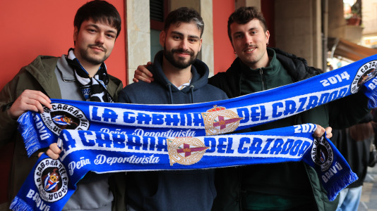 Miles de aficionados disfrutaron de una gran jornada de fútbol, tanto en la previa como en las gradas de El Molinón