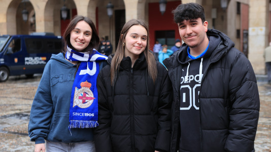 Miles de aficionados disfrutaron de una gran jornada de fútbol, tanto en la previa como en las gradas de El Molinón