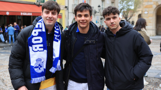 Miles de aficionados disfrutaron de una gran jornada de fútbol, tanto en la previa como en las gradas de El Molinón