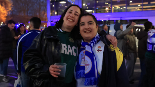 Miles de aficionados disfrutaron de una gran jornada de fútbol, tanto en la previa como en las gradas de El Molinón