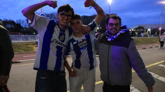 Miles de aficionados disfrutaron de una gran jornada de fútbol, tanto en la previa como en las gradas de El Molinón