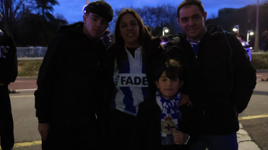 Miles de aficionados disfrutaron de una gran jornada de fútbol, tanto en la previa como en las gradas de El Molinón
