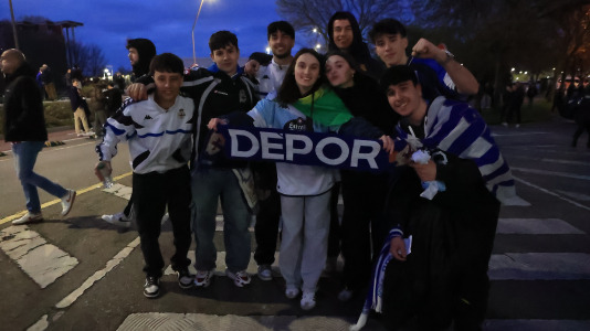 Miles de aficionados disfrutaron de una gran jornada de fútbol, tanto en la previa como en las gradas de El Molinón