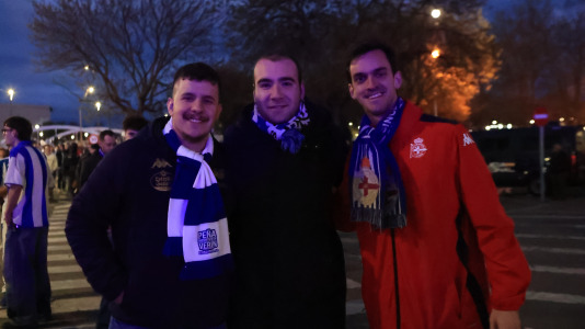 Miles de aficionados disfrutaron de una gran jornada de fútbol, tanto en la previa como en las gradas de El Molinón