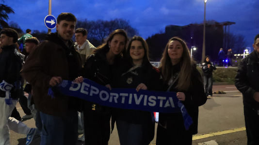 Miles de aficionados disfrutaron de una gran jornada de fútbol, tanto en la previa como en las gradas de El Molinón
