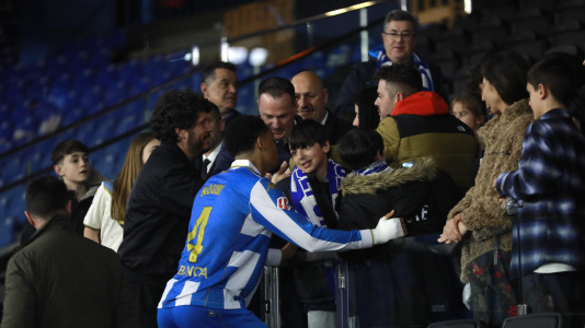 Más de 25.000 espectadores disfrutaron de una multitudinaria previa a pesar de la jornada intersemanal y vibraron con la victoria