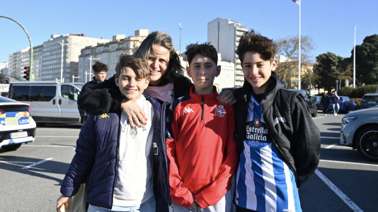 Más de 25.000 espectadores disfrutaron de una multitudinaria previa a pesar de la jornada intersemanal y vibraron con la victoria