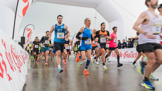 Gran ambiente en una nueva prueba del circuito Coruña Corre