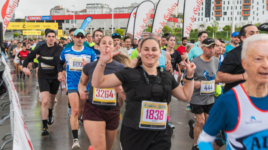 Gran ambiente en una nueva prueba del circuito Coruña Corre