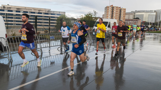 Gran ambiente en una nueva prueba del circuito Coruña Corre