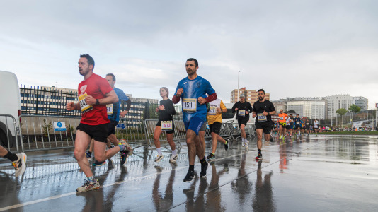 Gran ambiente en una nueva prueba del circuito Coruña Corre