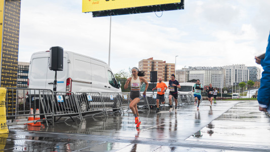 Gran ambiente en una nueva prueba del circuito Coruña Corre