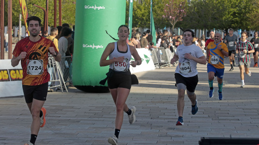 Casi 2.000 personas participaron en el recorrido de 10 kilómetros entre Oleiros y A Coruña
