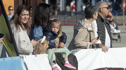 Casi 2.000 personas participaron en el recorrido de 10 kilómetros entre Oleiros y A Coruña