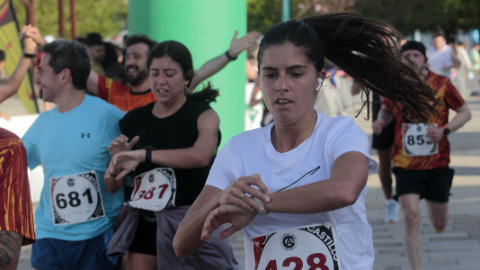 Casi 2.000 personas participaron en el recorrido de 10 kilómetros entre Oleiros y A Coruña