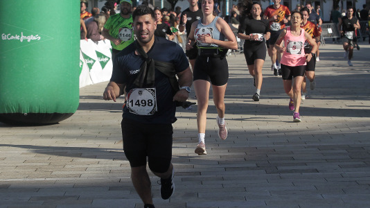 Casi 2.000 personas participaron en el recorrido de 10 kilómetros entre Oleiros y A Coruña