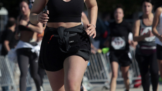 Casi 2.000 personas participaron en el recorrido de 10 kilómetros entre Oleiros y A Coruña