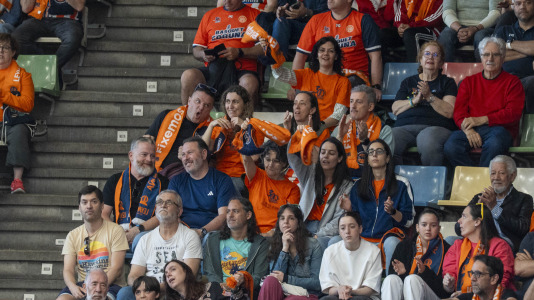 Galería de afición Básquet Coruña-Gipuzkoa