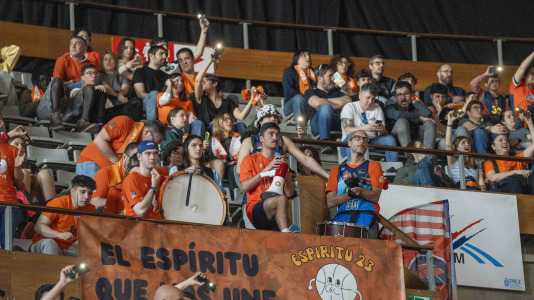 Galería de afición Básquet Coruña-Gipuzkoa