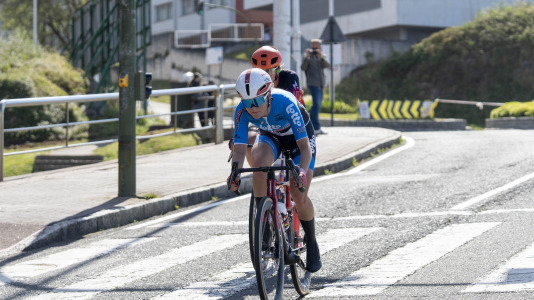 Paso de la Vuelta Ciclista a España femenina por A Coruña