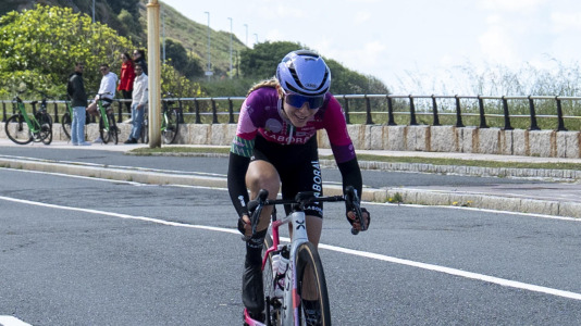 Paso de la Vuelta Ciclista a España femenina por A Coruña