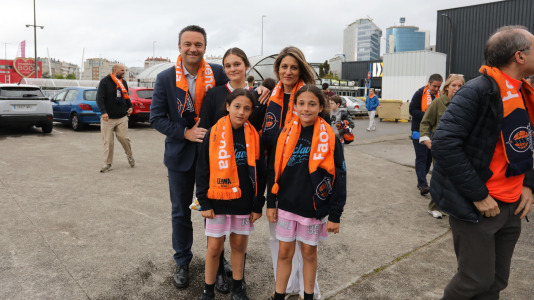Cerca de 5.000 seguidores se dieron cita para presenciar la victoria del Básquet Coruña ante Menorca
