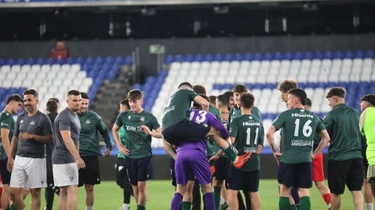El gol de Denis dio al San Tirso su cuarto título