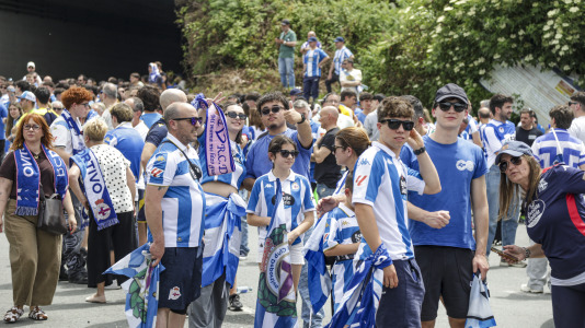 Cientos de blanquiazules alentaron al equipo