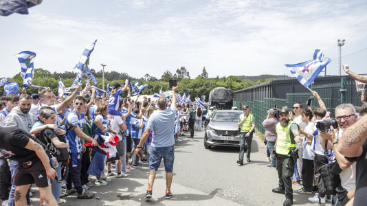 Cientos de blanquiazules alentaron al equipo