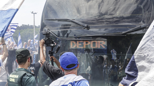 Cientos de blanquiazules alentaron al equipo