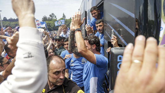 Cientos de blanquiazules alentaron al equipo