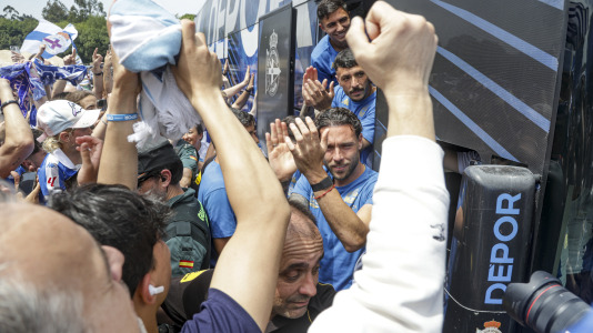 Cientos de blanquiazules alentaron al equipo