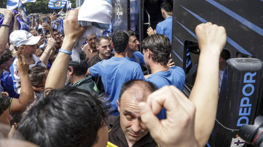 Cientos de blanquiazules alentaron al equipo