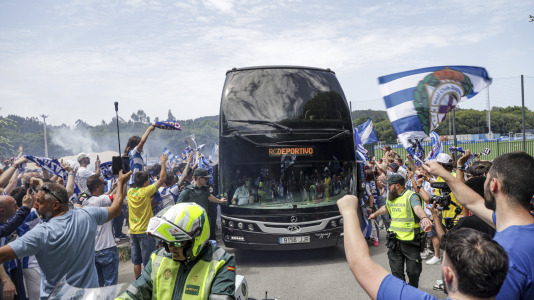 Cientos de blanquiazules alentaron al equipo