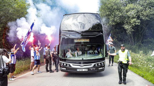 Cientos de blanquiazules alentaron al equipo