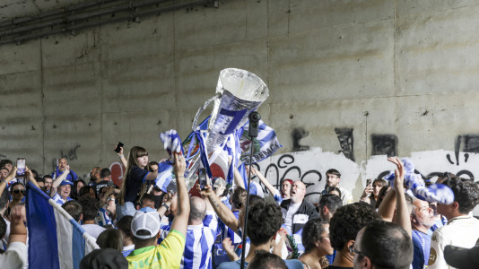 Cientos de blanquiazules alentaron al equipo