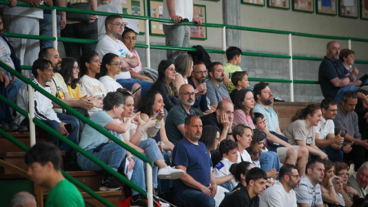 Los tatamis ocuparon el pabellón del colegio Liceo