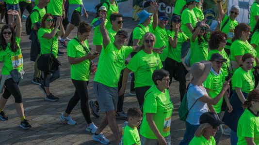 Corredores de todas las edades participaron en la prueba solidaria por las calles de A Coruña