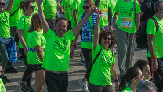 Corredores de todas las edades participaron en la prueba solidaria por las calles de A Coruña