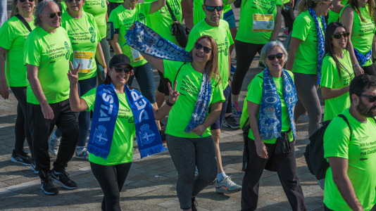 Corredores de todas las edades participaron en la prueba solidaria por las calles de A Coruña