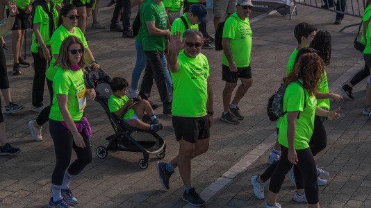 Corredores de todas las edades participaron en la prueba solidaria por las calles de A Coruña