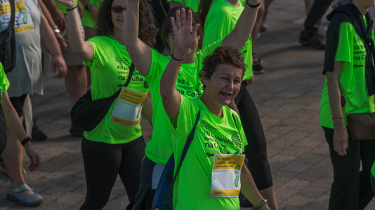 Corredores de todas las edades participaron en la prueba solidaria por las calles de A Coruña