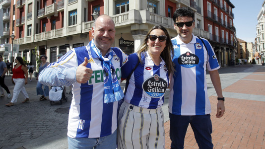 La afición blanquiazul toma las calles pucelanas en la previa al encuentro