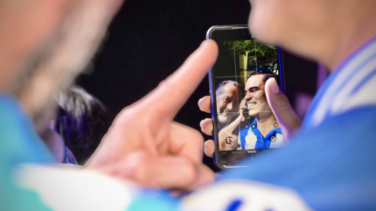 Miles de deportivistas, con Juan Carlos Escotet a la cabeza, disfrutaron antes y celebraron después con la plantilla en una noche para la historia