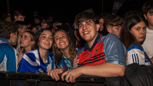 Miles de deportivistas, con Juan Carlos Escotet a la cabeza, disfrutaron antes y celebraron después con la plantilla en una noche para la historia