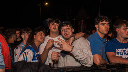 Miles de deportivistas, con Juan Carlos Escotet a la cabeza, disfrutaron antes y celebraron después con la plantilla en una noche para la historia