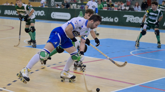 Los verdiblancos ganaron por 4-1 y pusieron el primer punto de la eliminatoria en el Palacio de los Deportes de Riazor